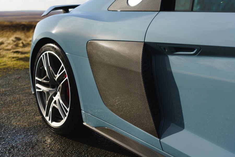 Детали экстерьера Audi R8 V10 Performance 2019 года  (UK) (фото 97 из 136)